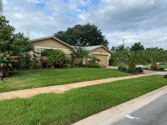 2nd image of 985 Glenda Dr