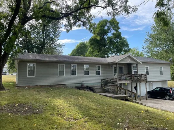 118 NE 1001st Rd, Knob Noster, MO 65336