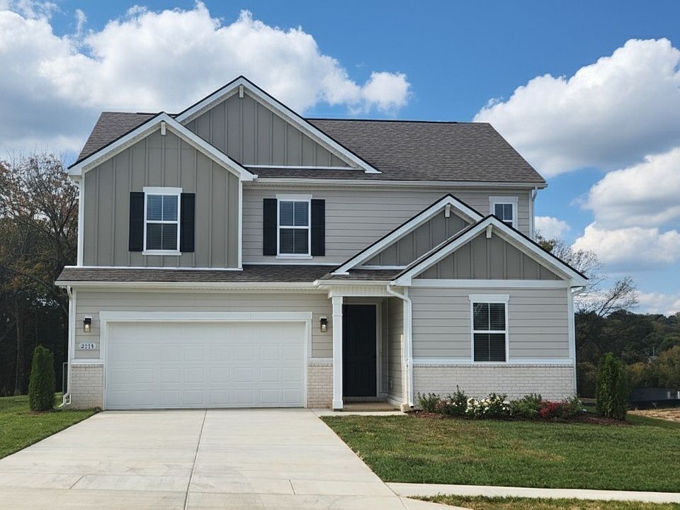 1st image of 1554 Oak Springs Dr