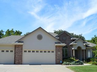 2515 Eagle Ridge Dr, Council Bluffs, IA 51503