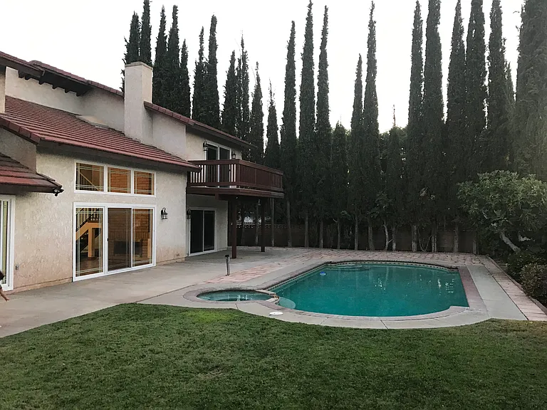 2819 Gus Ct — Photo 33