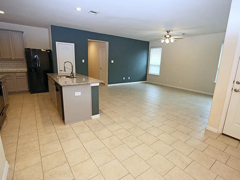 13346 Pecan Trails Dr — Photo 11