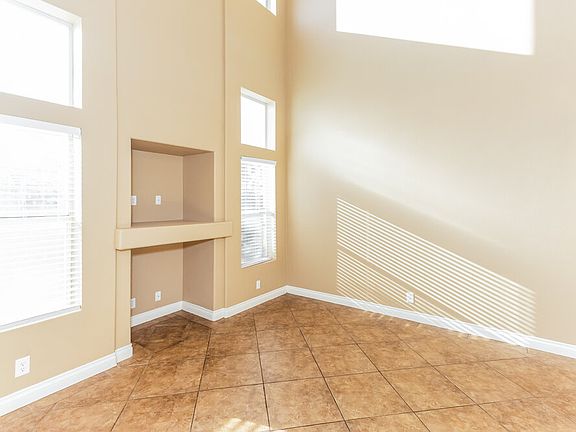 5th image of 7300 Lost Shadow Ct