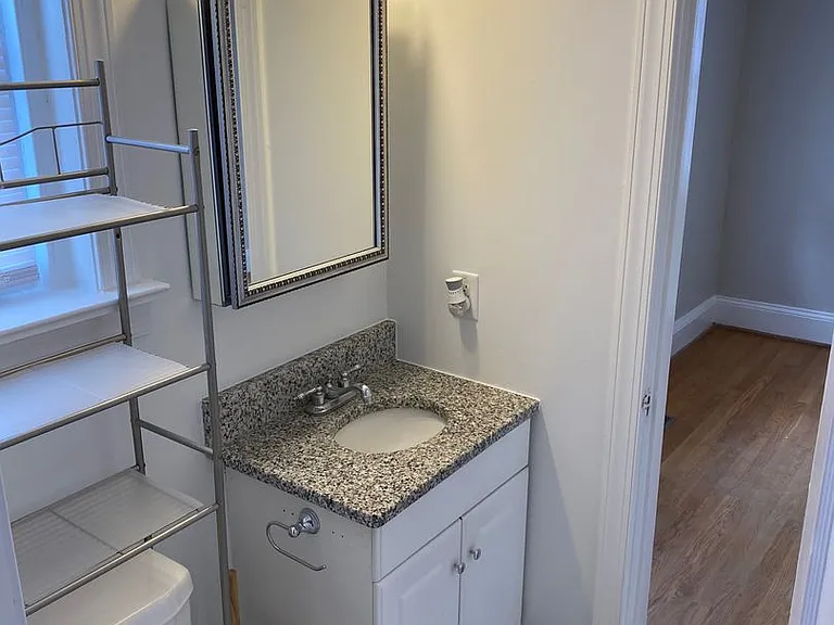 208 N Nansemond St — Photo 24