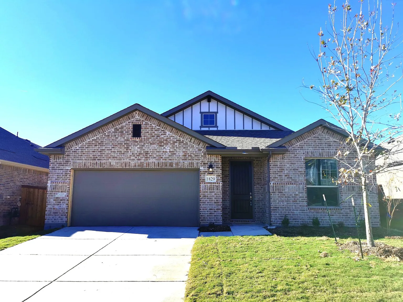 4 bed, 2171 sqft, $2,445 — Photo 1