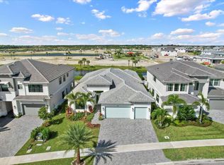 9949 Migration Pt, Palm Beach Gardens, FL 33412