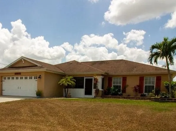 3023 38th St SW, Lehigh Acres, FL 33976