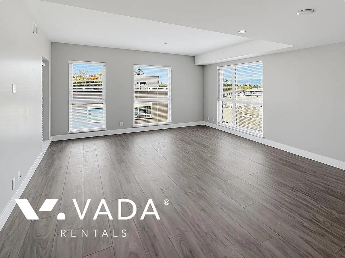 22265 Dewdney Trunk Road Maple Ridge — Photo 3