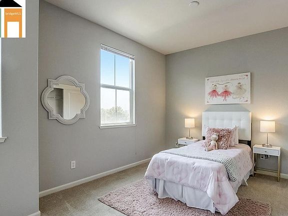 2nd image of 1670 Avina Cir Unit 1