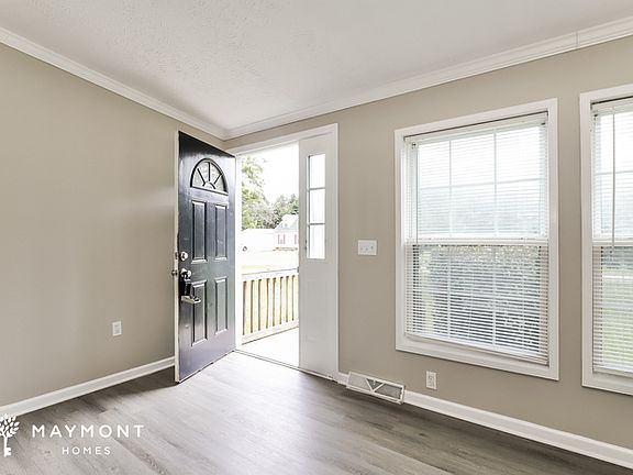 5th image of 8100 Tam Oshanter Dr