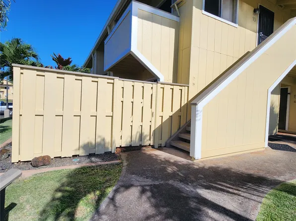 94-1031 Kaukahi Pl #G4, Waipahu, HI 96797
