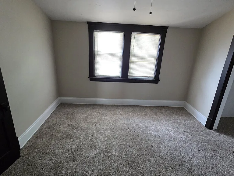 3622 Cecilia Ave — Photo 10