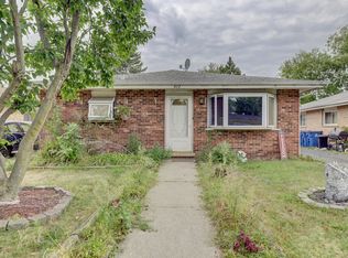 812 Mackinaw Ave, Calumet City, IL