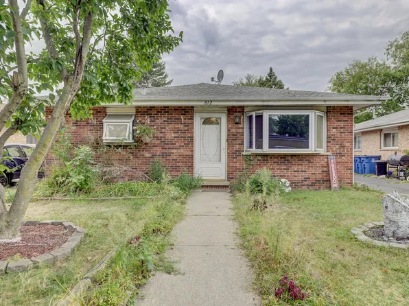 812 Mackinaw Ave, Calumet City, IL 60409