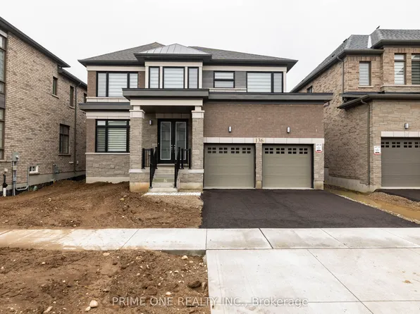 136 Blacklock St, Cambridge, ON N1S 0E3