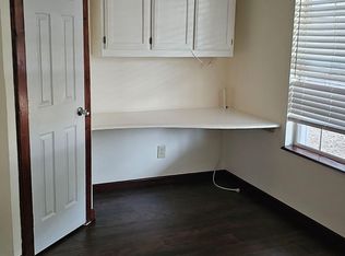 433 W Lake St, Krum, TX 76249