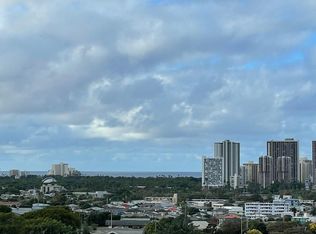 3138 Waialae Ave APT 916, Honolulu, HI 96816