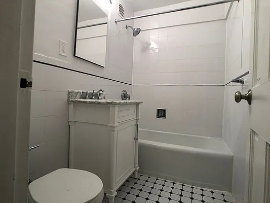 Rented by S&S Ocean Bay Properties | media 23