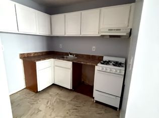 75 E Park St #8A, East Orange, NJ 07017