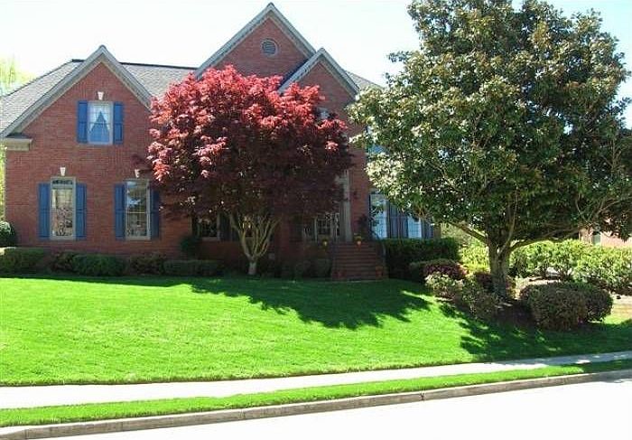 Front view fm street