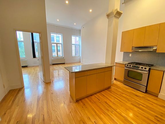 4th image of 91 Grand Ave APT 3A