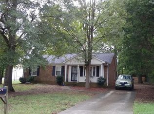 1807 Ranchwood Dr, Charlotte, NC 28217