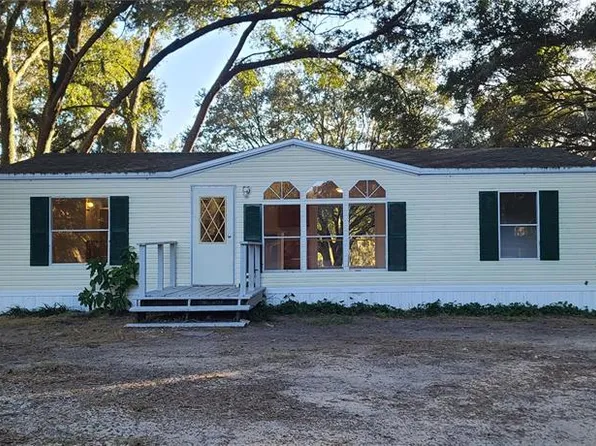 25170 SE 172nd St, Umatilla, FL 32784
