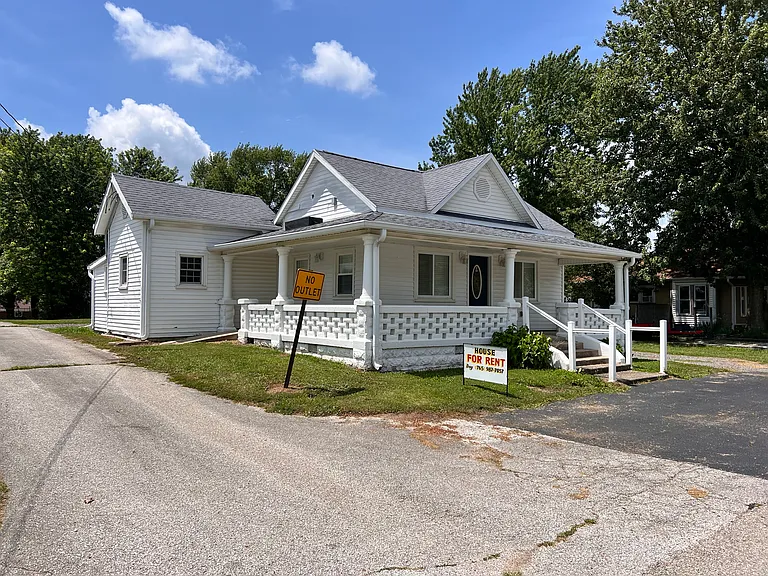 304 West St — Photo 2