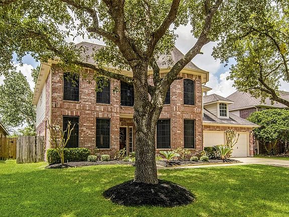 2nd image of 13510 Scenic Glade Dr