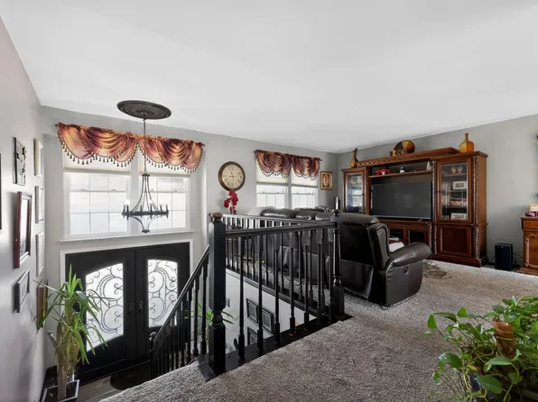 14 Halo Ave, Sewell, NJ 08080