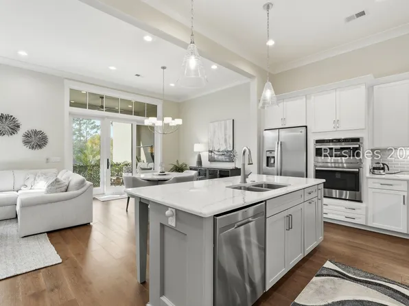 1 Grandview Ct #8, Hilton Head Island, SC 29926