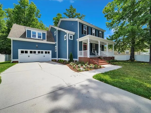 2008 Burson Dr, Chesapeake, VA 23323