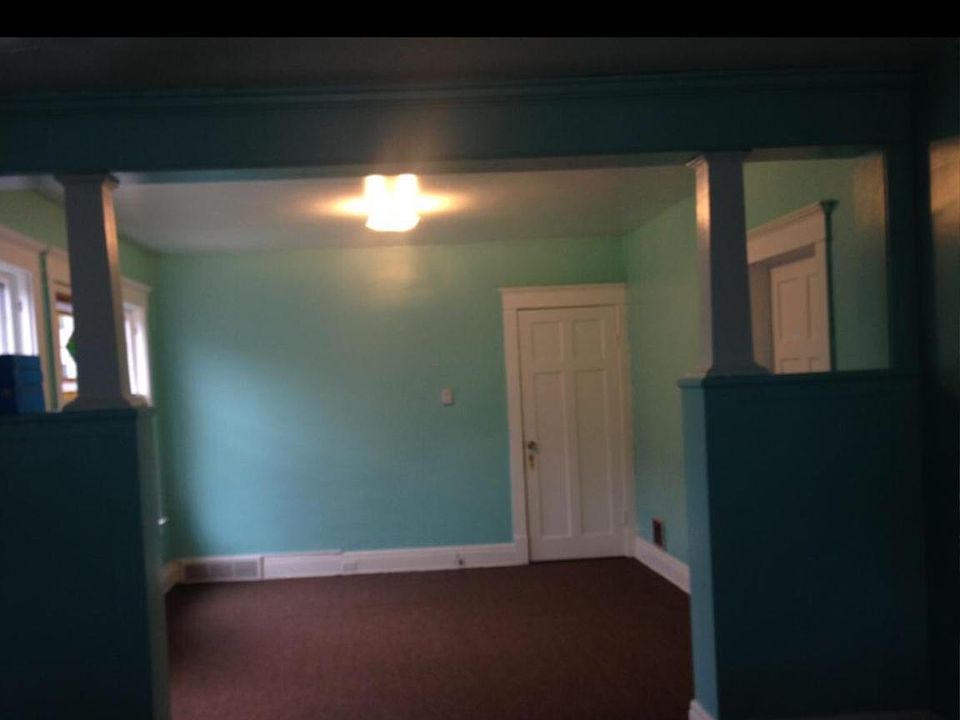 1st image of 223 Winslow Ave
