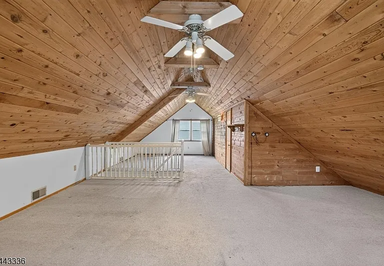 42 Woodcrest Dr — Photo 13