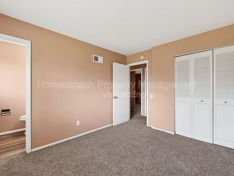 1310 Petite Dr — Photo 16