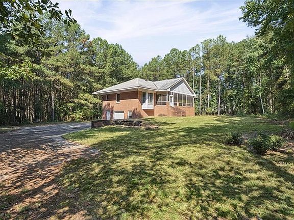 3rd image of 3925 Pate Rd