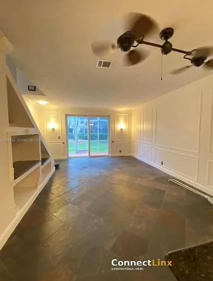 2041 Pompeii Ct — Photo 12