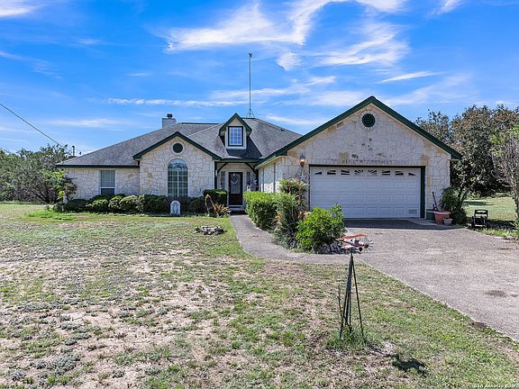 2nd image of 274 Creekwood Dr