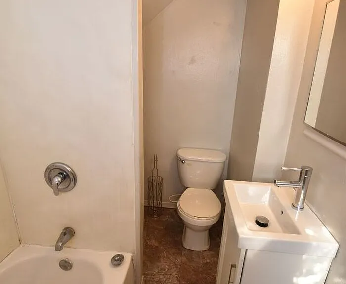 1311 Montgomery Rd #3 — Photo 8