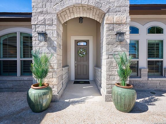 2nd image of 30019 Cibolo Path