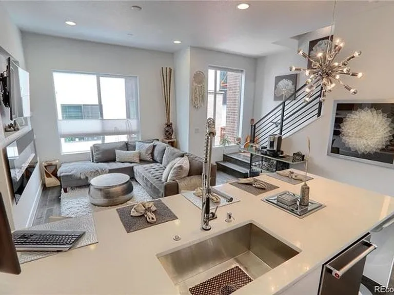 3030 Wilson Ct #5 — Photo 7