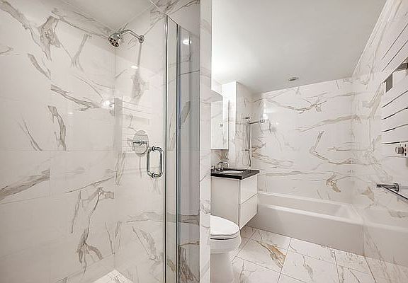 5th image of 84 White St APT 7B