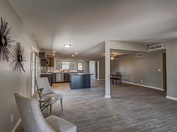 5th image of 9421 E Deer Trail Pl