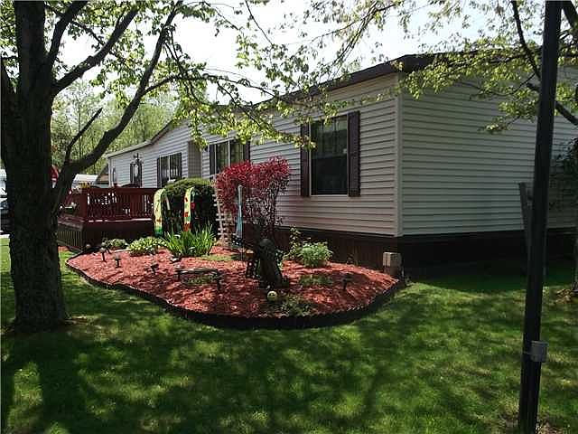 1st image of 1063 Creekside Dr