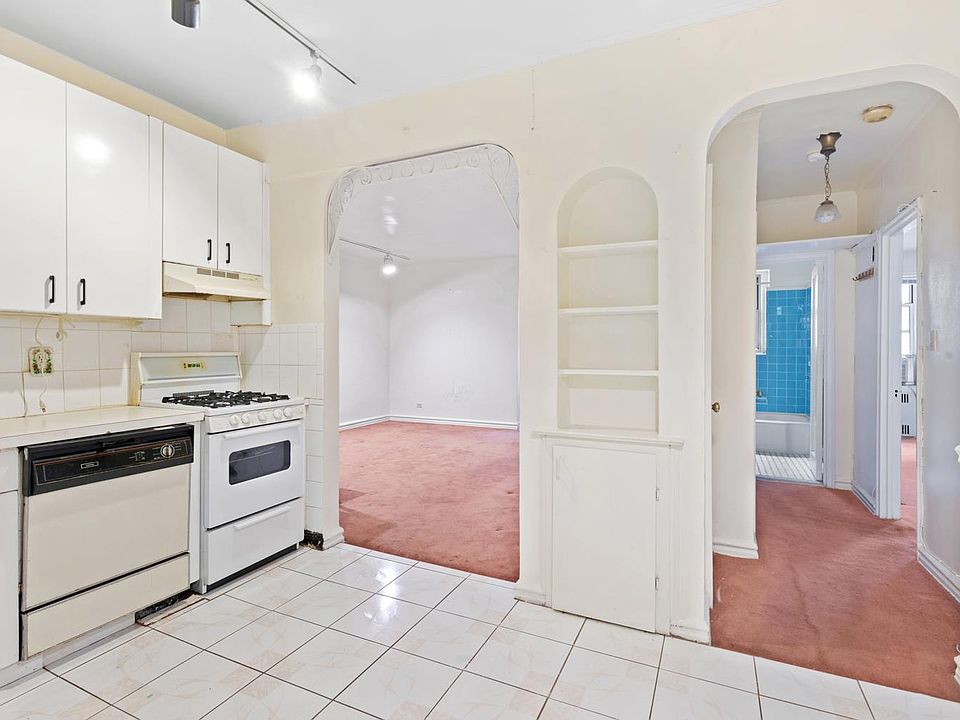 1st image of 601 E 19th St APT 4K