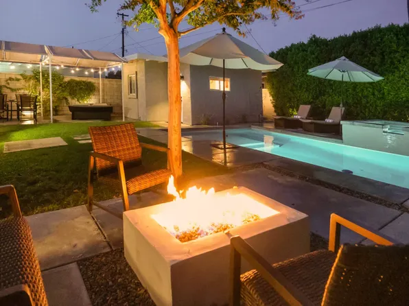 562 N Calle Marcus, Palm Springs, CA 92262