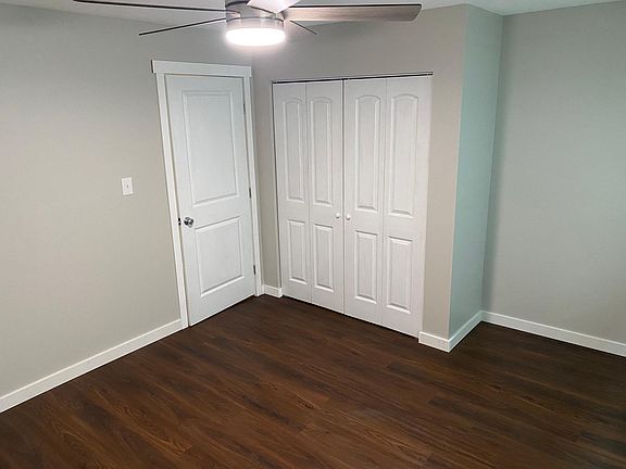 Closet in bedroom
