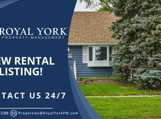 144 Admiral Rd, Ajax, ON L1S 2P1