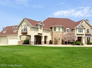 36871 Deerfield Dr, Cumming, IA 50061