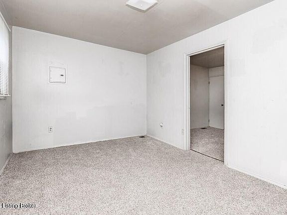 3rd image of 3722 Vermont Ave
